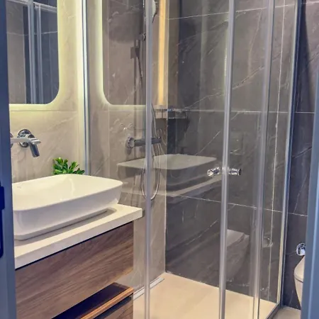 Modern 1-br With Pool Access Near G-3 38 아파트 Ayvalı