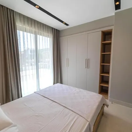 아파트 Modern 1-br With Pool Access Near G-3 38